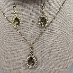 Monet Teardrop Necklace And Earrings Set